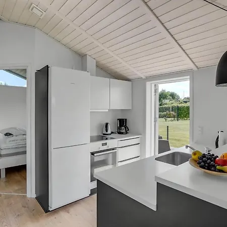 Casa de Férias Lovely In With Kitchen *